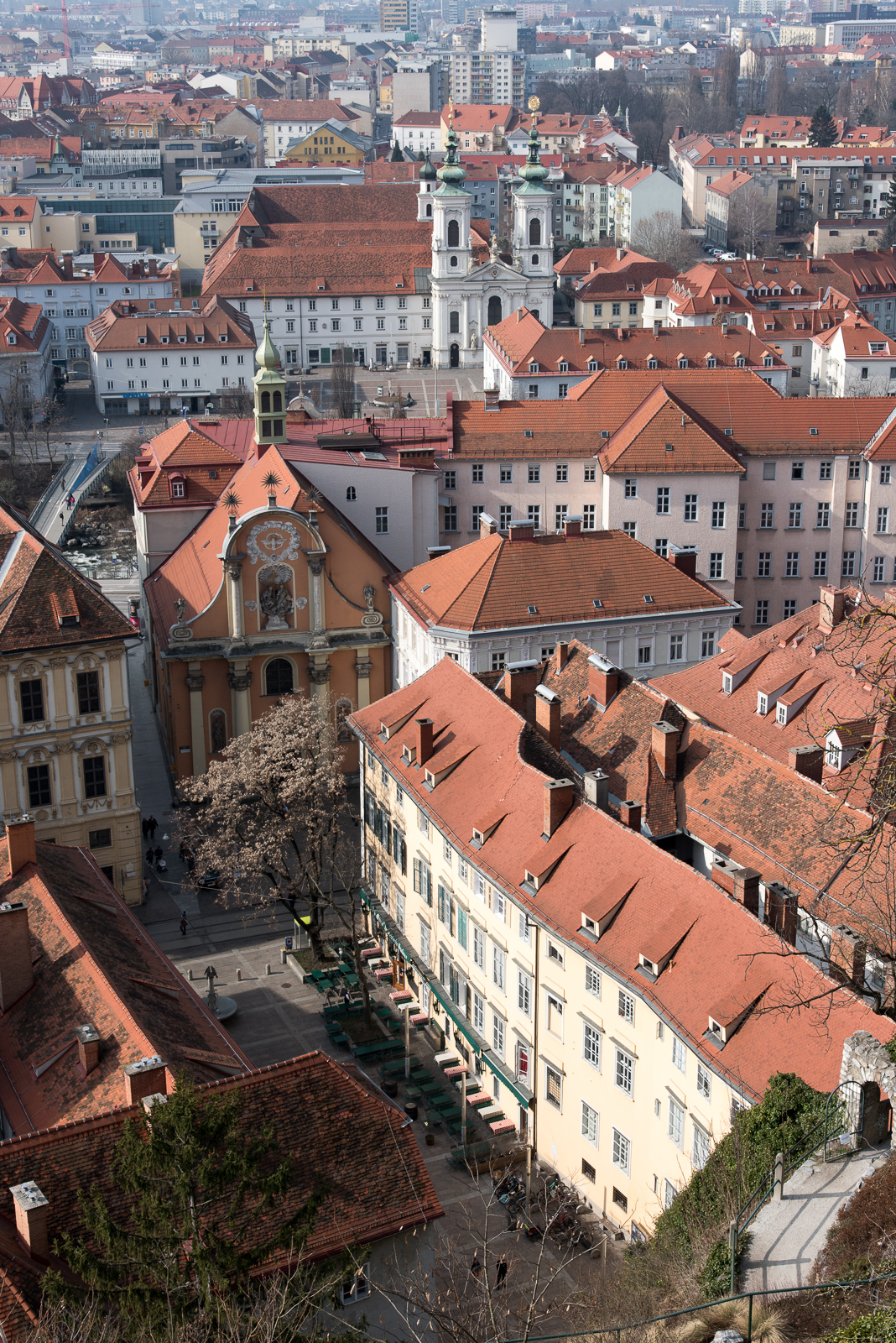 Schlossbergplatz von oben