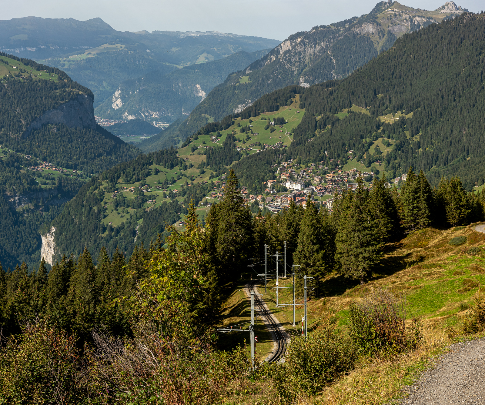 Wengen, im Hintergrund Interlaken