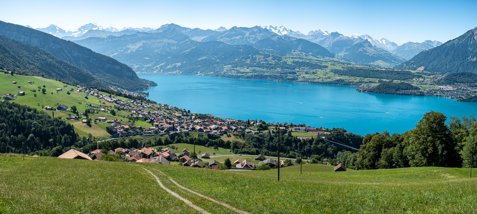 Thuner See mit Alpen